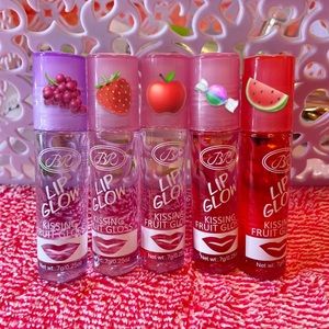 (5) Fruity roll on lip gloss bundle